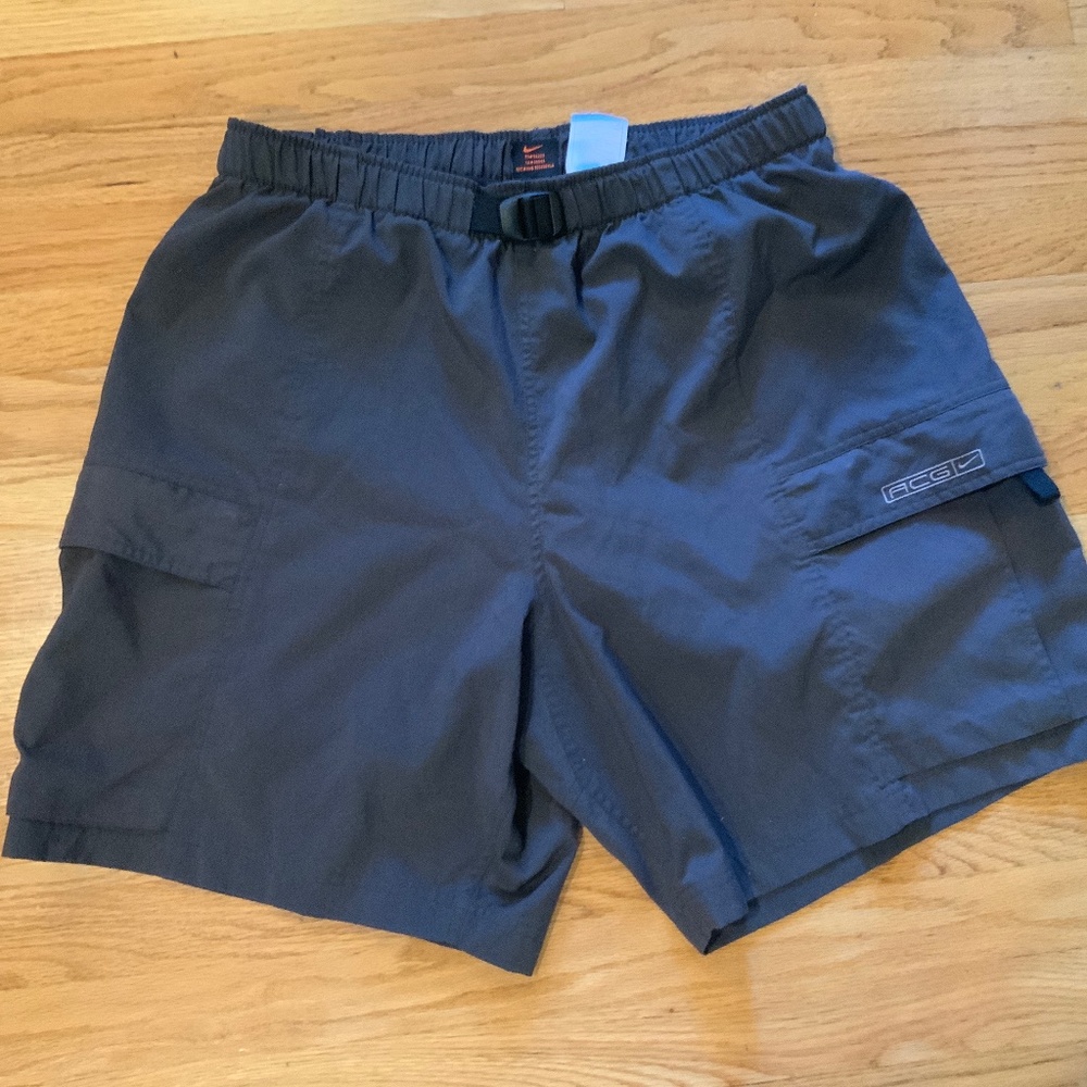 Nike ACG Biker Cargo Shorts XL Dark Grey With Mesh Biker Lining